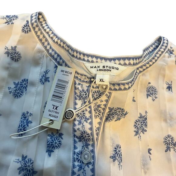 Max Studio women’s NEW blue floral and butterfly pattern blouse XL - Picture 5 of 7